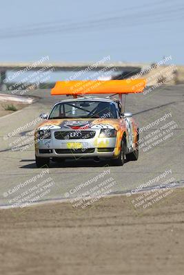 media/Sep-28-2025-24 Hours of Lemons (Sun) [[5dfe0e5f6e]]/12pm (Outside Grapevine)/